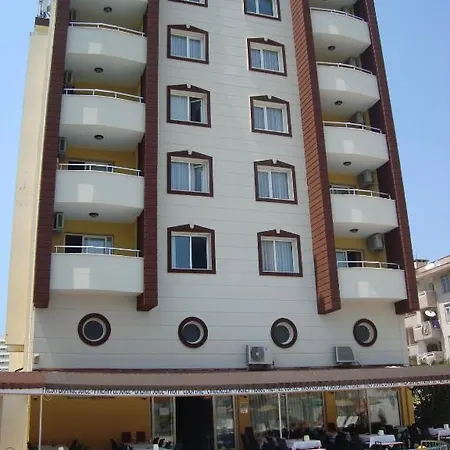 Golden Moon Kusadası