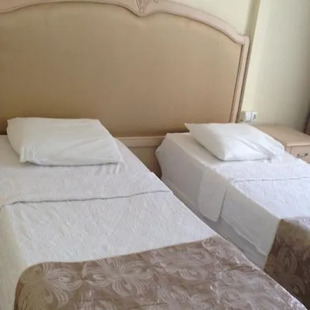 Hotel de apartamente Golden Moon