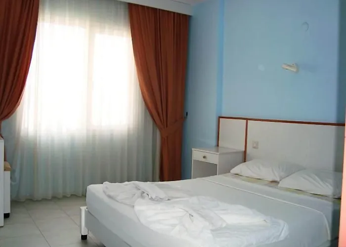 Golden Moon Apart-hotel