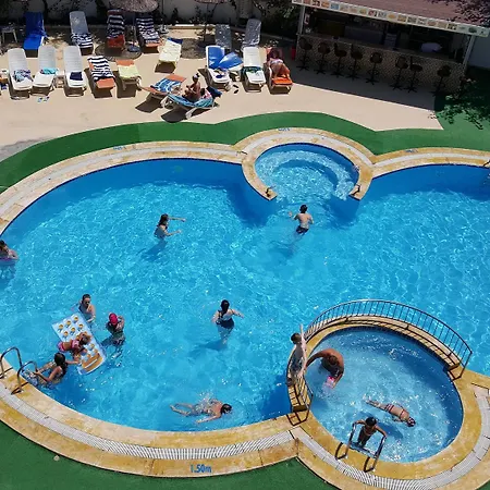 Golden Moon Kusadası