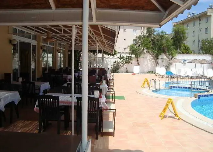 Golden Moon Aparthotel Kuşadası